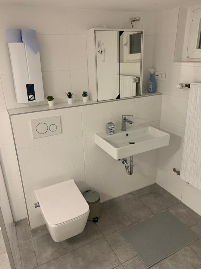 Nice Calm Souterrain Appertment In Ratingen Luaran gambar